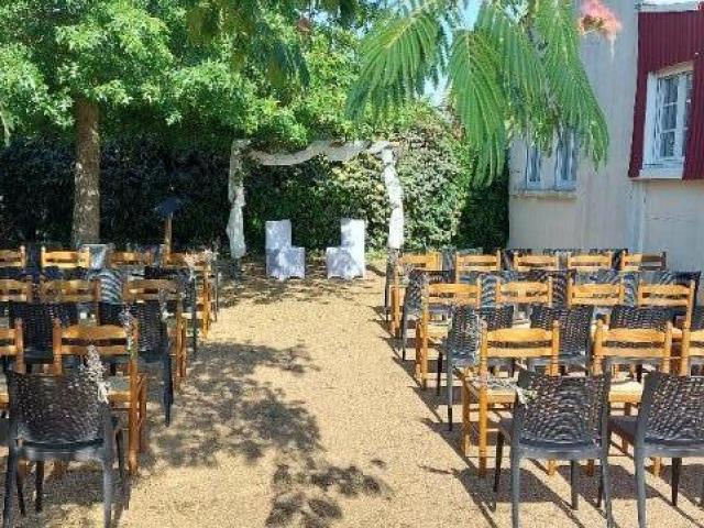 Extérieur sécurisé fermé, idéale pour cérémonie laïque